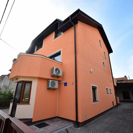 Apartment Ana Zagabria Esterno foto